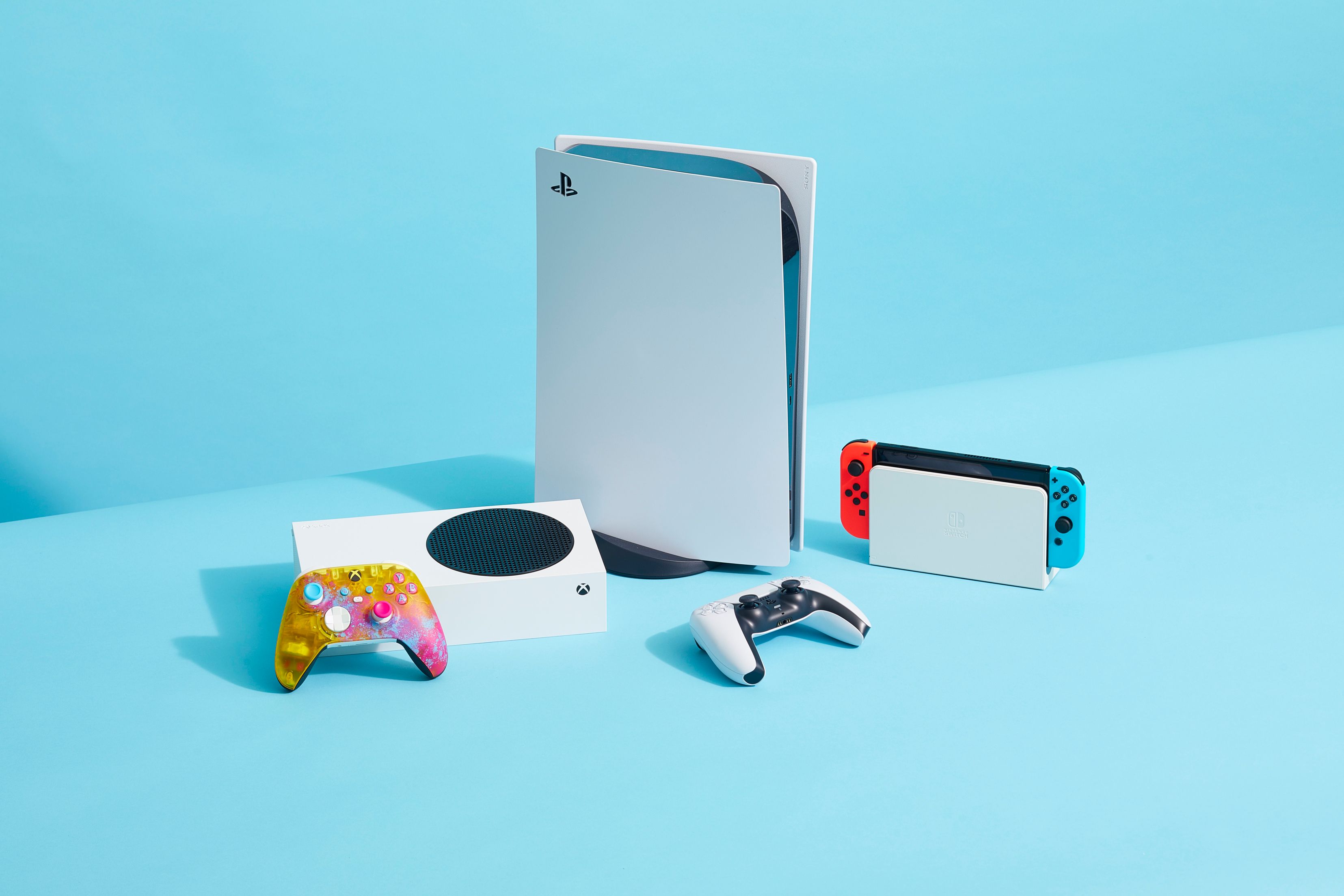 أجهزة ألعاب الفيديو (Gaming Consoles)